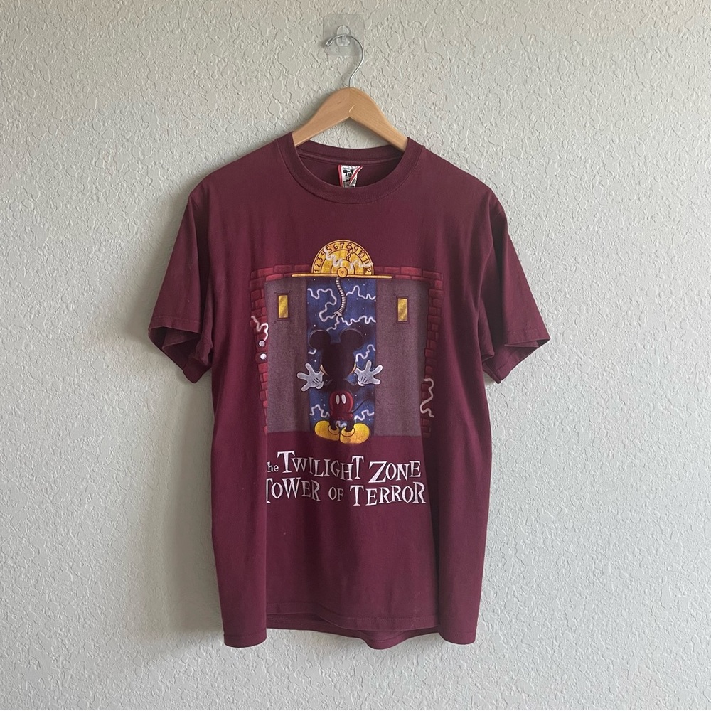 Disney Vintage The Twilight Zone Tower of Terror Burgundy T-Shirt Size Men’s L